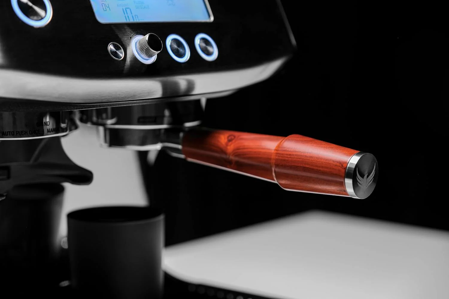 KNODOS Bottomless Portafilter | Rosewood / Walnut / Maple - Image 4